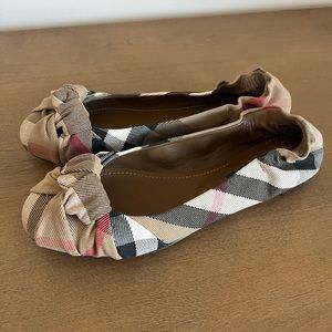 Burberry Flats